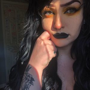 Meet your Posher, Julia